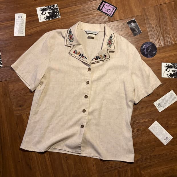 LINEN FRENCH FLOWER EMBROIDERY SHIRT