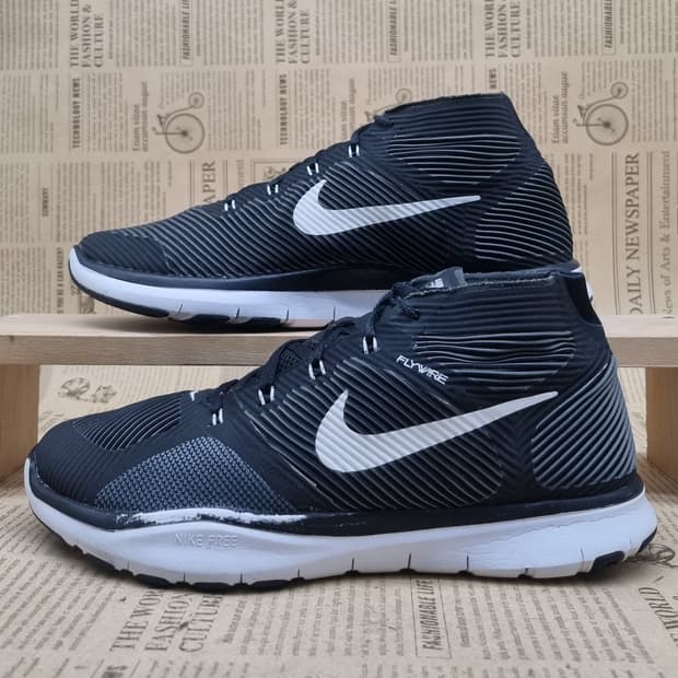 나이키 프리 트레인버츄 남성운동화260