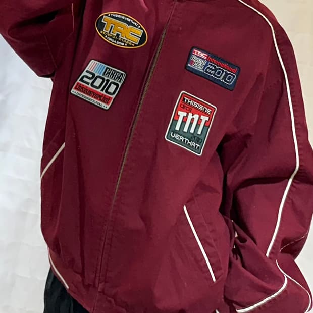 디스이스네버댓 TRC 버건디 레이싱 자켓