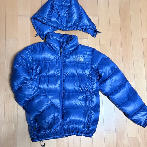 노스페이스 패딩 700