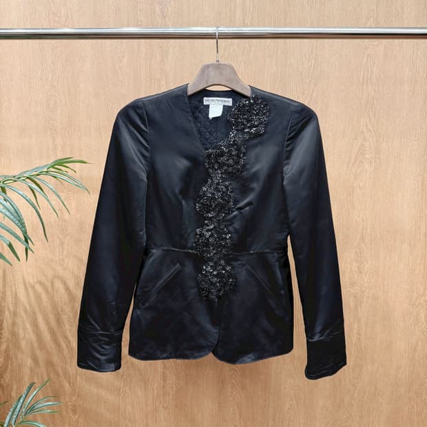 엠포리오 아르마니 클래식 자켓 비즈 스팽글 장식 디테일 블랙