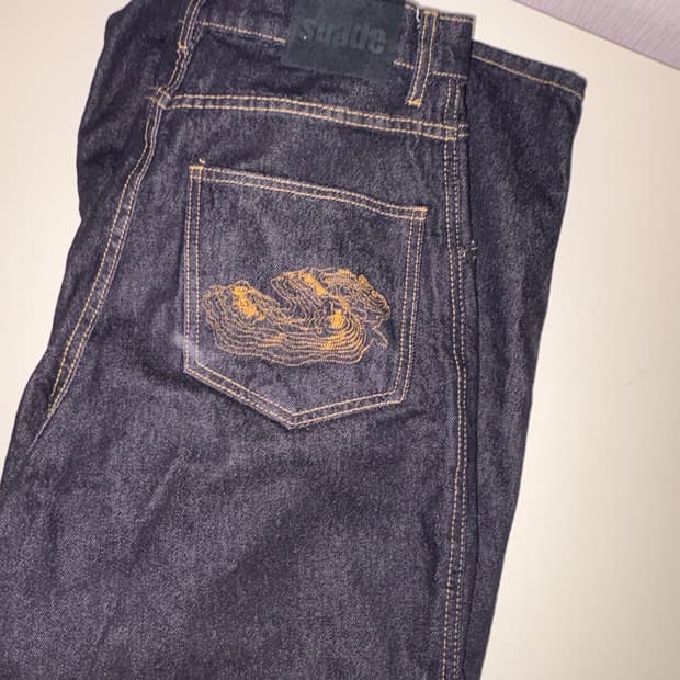 스웨이드 배기 데님 입니다!