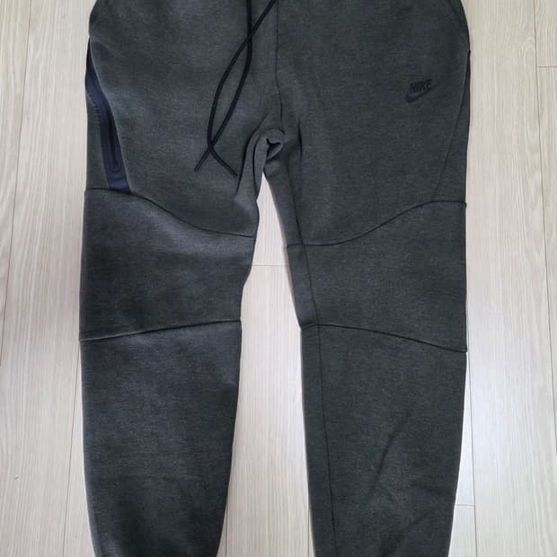 나이키 테크 플리스 조거팬츠 