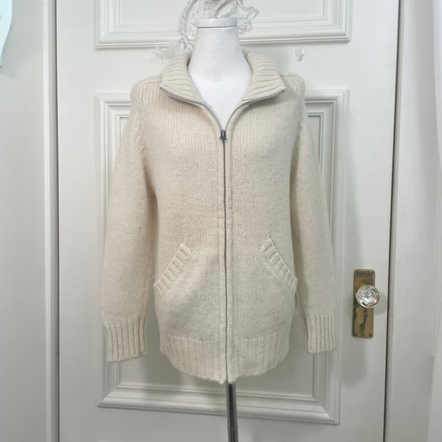 ivory basic wool collar zip pocket cardi