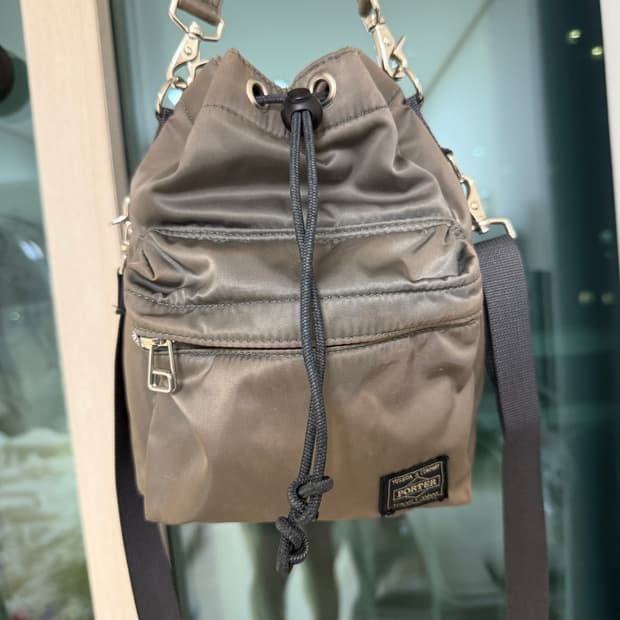 요시다포터 벌룬삭 복조리백 실버