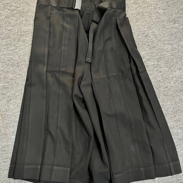 이세이미야케 미 팬츠스커트