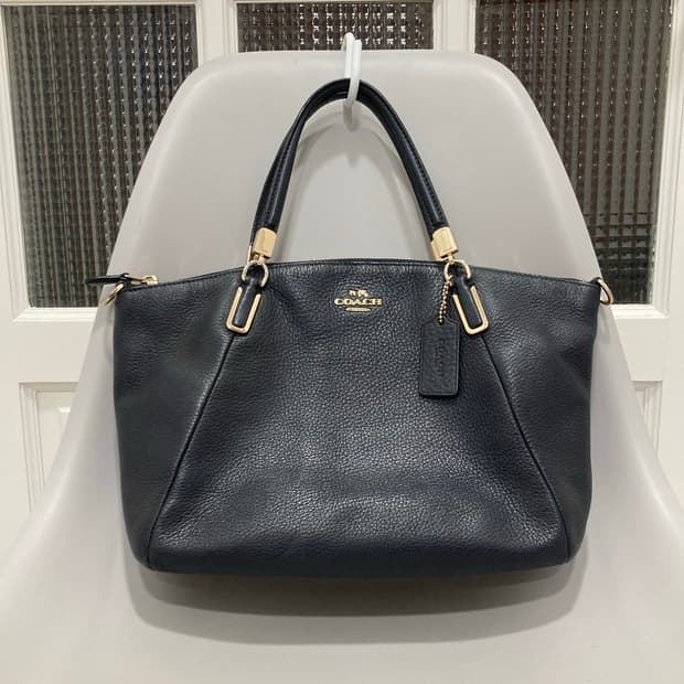COACH 코치 가죽 첼시 사첼 백