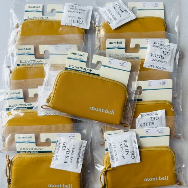 [새상품/무배/옐로우] 몽벨 미니 지갑 주우재 카드지갑 113337