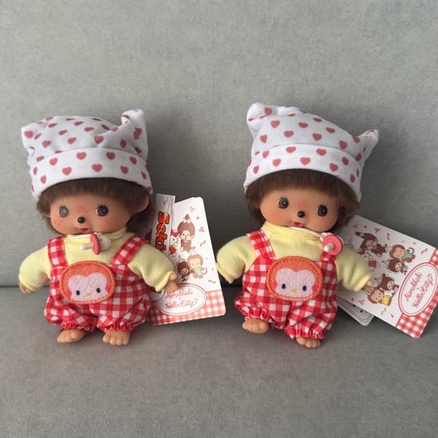 몬치치x헬로키티 베비치치 인형