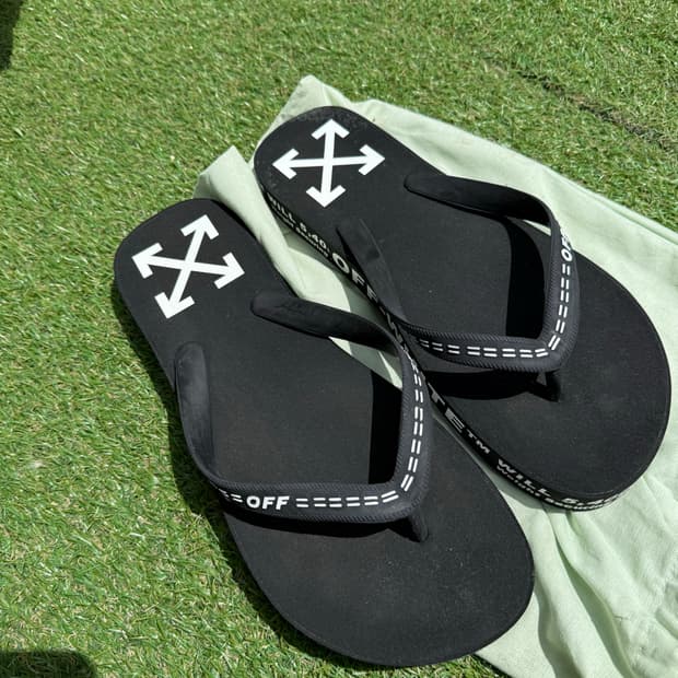 오프화이트 20ss 쪼리