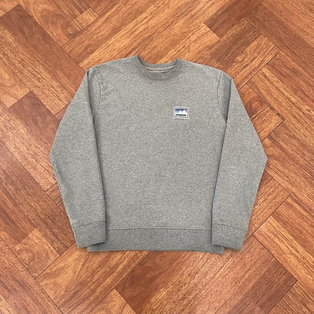 파타고니아 맨투맨 