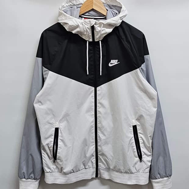 나이키 윈드러너 바람막이 L