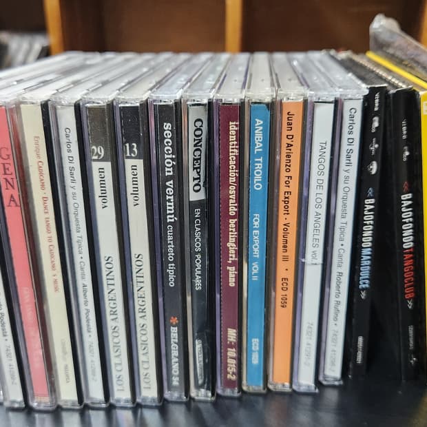 탱고 음악 CD 18개