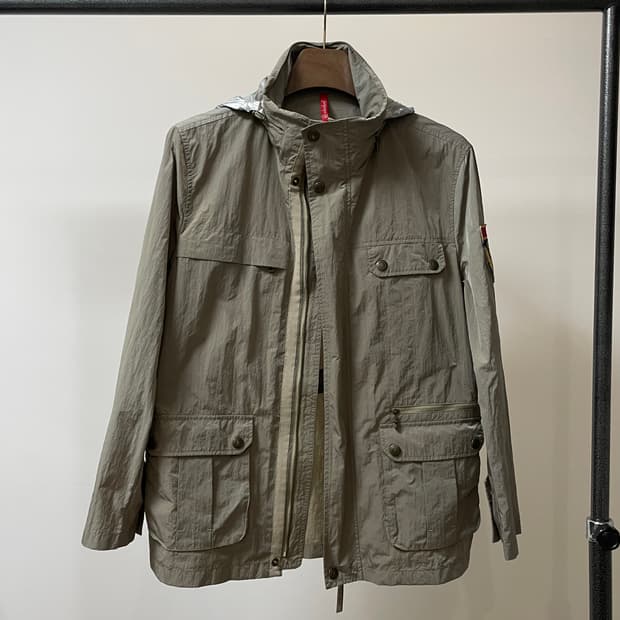 (100) bogner 보그너 히든 후드 메탈릭 바람막이