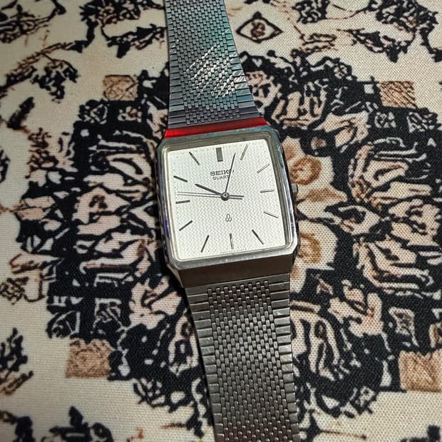 SEIKO 빈티지 쿼츠 시계