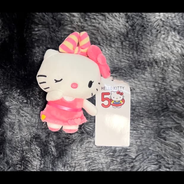 50주년 헬로키티 키링