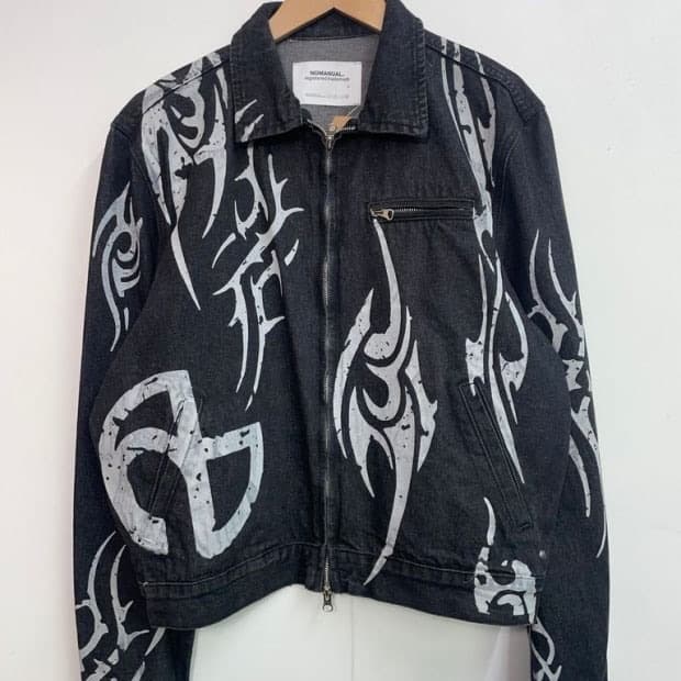 노매뉴얼 더현대 한정판 자켓