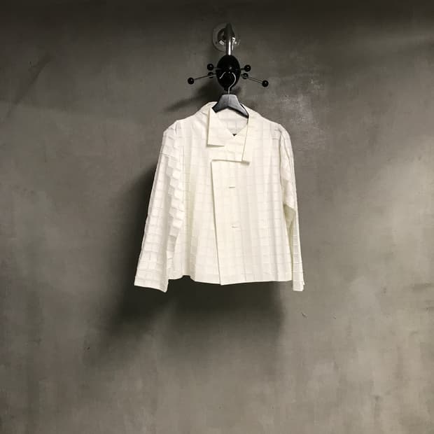 이세이 미야케 자켓 화이트 3(W)