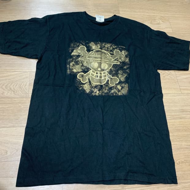 2XL)One Piece 원피스 골드프린트 반팔