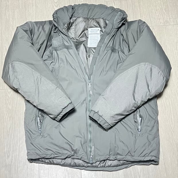 (테니어19년)M/R 미군 레벨7 프리마로프트 파카 자켓