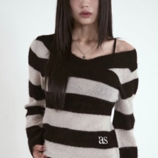 애즈온 PONY STRIPE KNIT