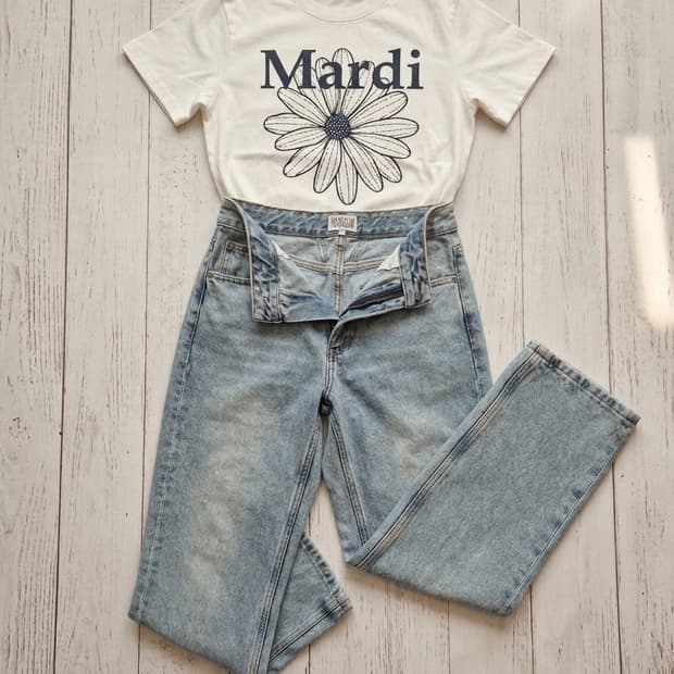 [브랜드 정품] 마리떼 프랑소와 저버 스트레이트 데님 (25사이즈)