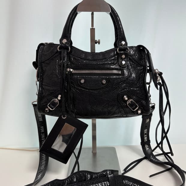 발렌시아가 모터 미니 로고스트랩