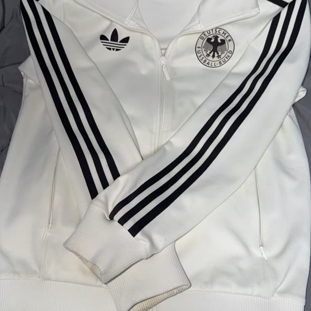 아디다스 베켄 바우어 판매합니다