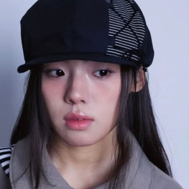 더뮤지엄비지터 뉴스보이 캡 모자