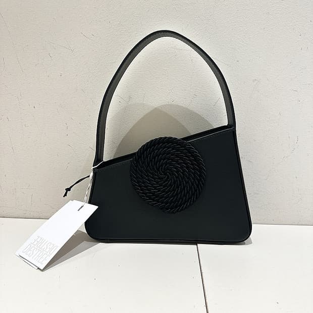 (정품/새상품) DESTREE 데스트리 여성 블랙 알버트 토트백