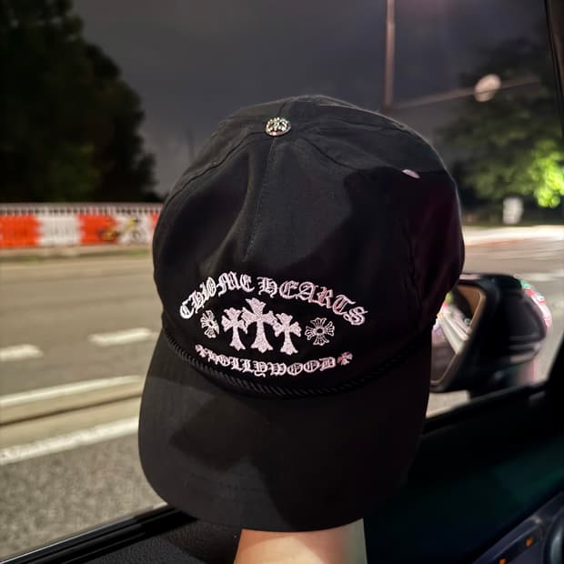 크롬하츠 가스스테이션 볼캡 블랙