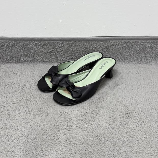 90s Margaret Howell ribbon shoes