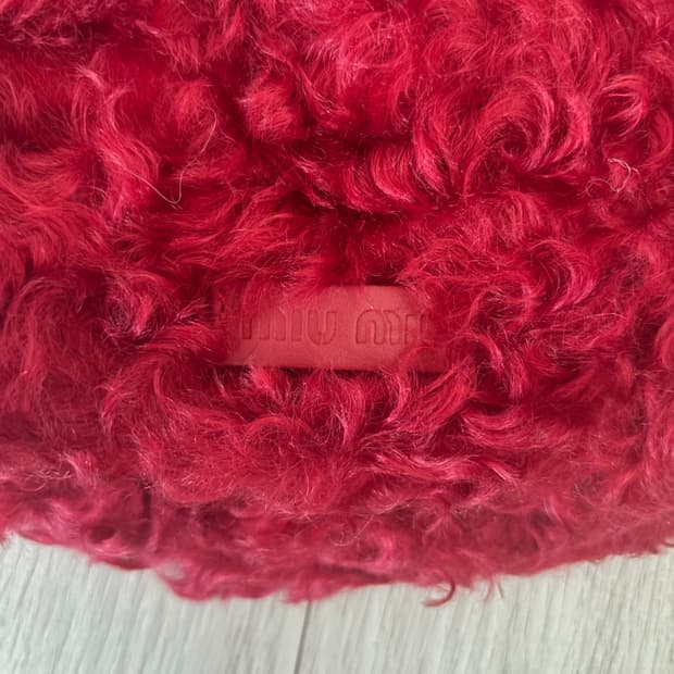 미우미우 퍼 버킷햇