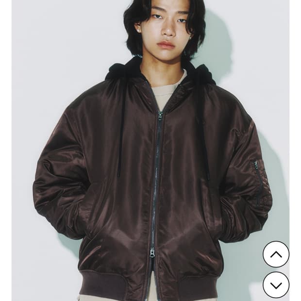 와릿이즌 디테쳐블 후디드 MA-1 점퍼 브라운