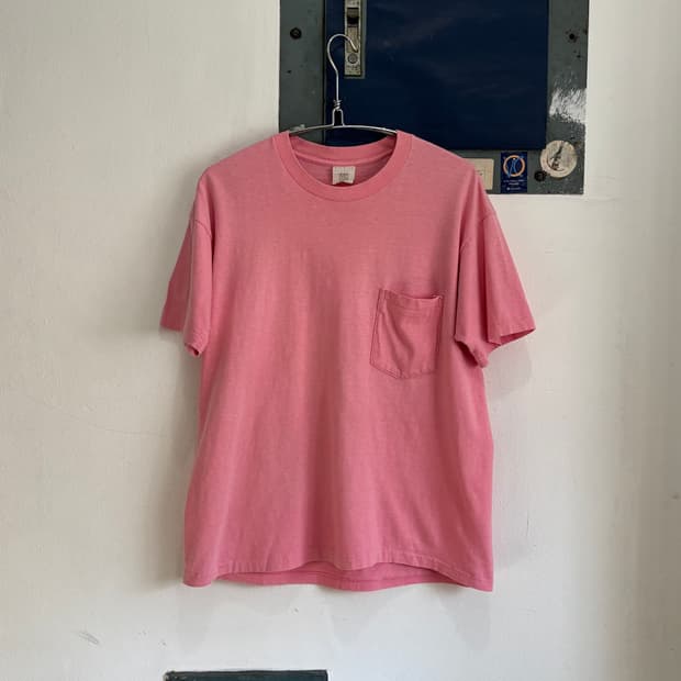 OLD GAP Pocket T-Shirt