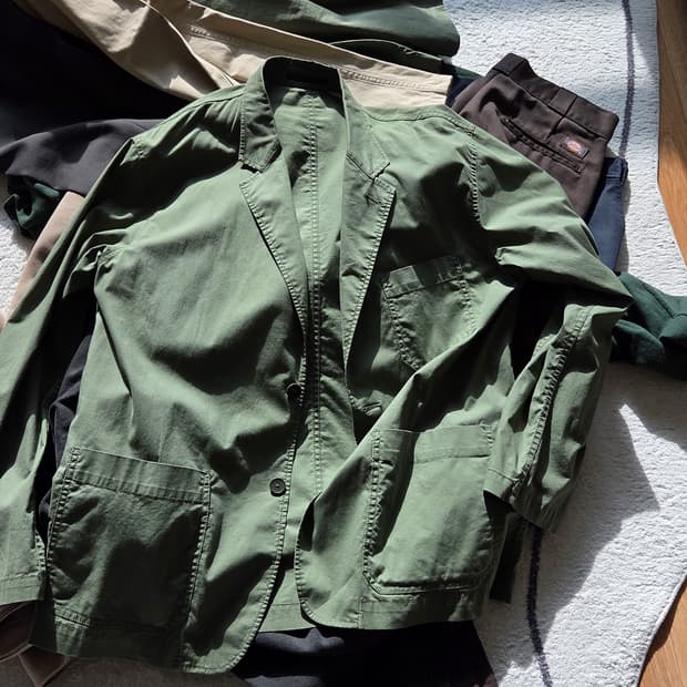 유니클로 라이트웨이트 코튼 자켓 XL 블레이저