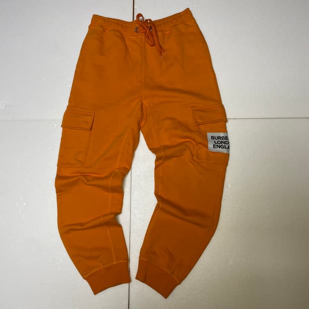 Bnwt burberry foster logo patch pants