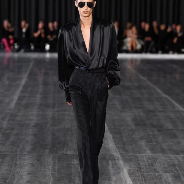 [강동원님 착용] 생로랑 24ss 실크 플루이드 셔츠