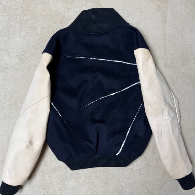 Xlim 엑슬림 Ep.6 바시티 XL