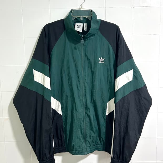 아디다스 리카이브 바람막이 XL
