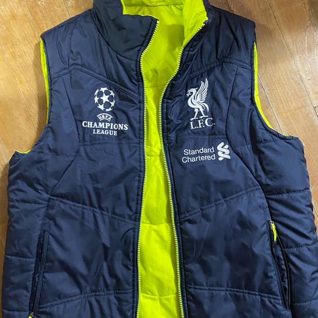 위덱스 리버풀 챔피언스리그 양면 패딩 조끼 XL