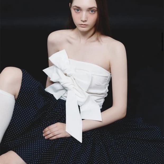 [새상품] 더티스 리본 나일론 탑 thetis