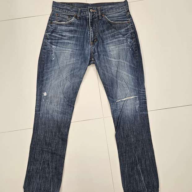 일본빈티지샵 구매)리바이스 501 데미지 워싱 청바지 W82L80