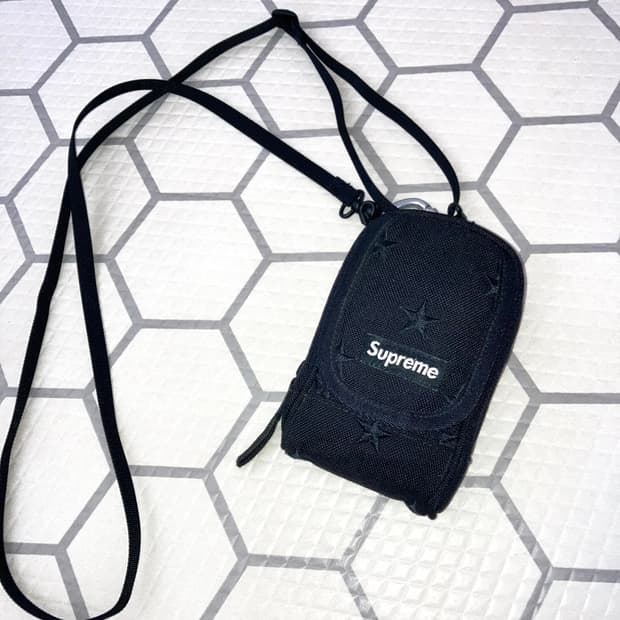 (os) 슈프림 13FW 스타 카메라 파우치 백 블랙 별패치