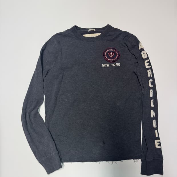 아베크롬비 사이드 스펠로고 빈티지 그레이 긴팔티