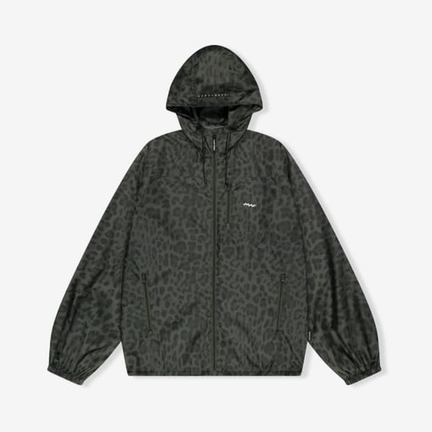 예스아이씨 레오파드 바람막이