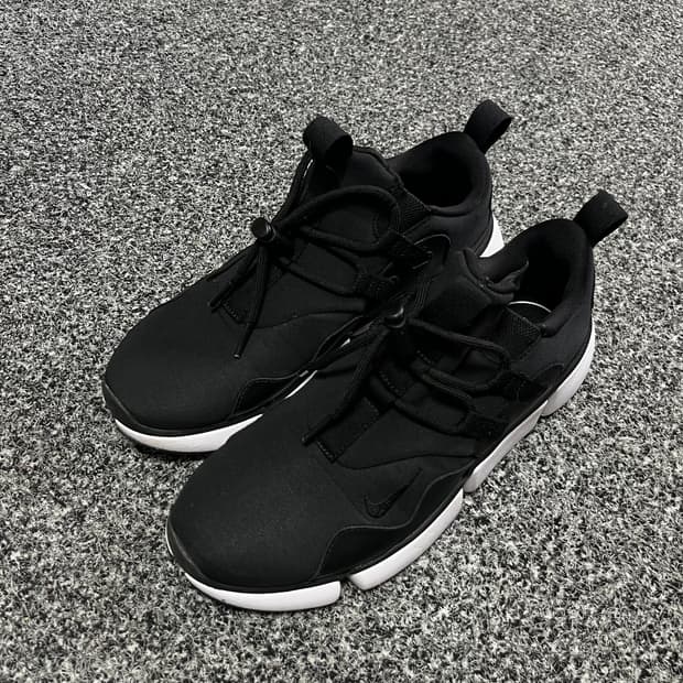 나이키 포켓 나이프 DM  운동화 250