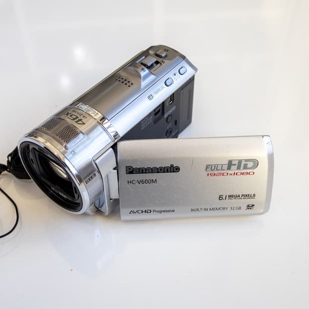 Panasonic HC-V600M / 빈티지 디지털 캠코더