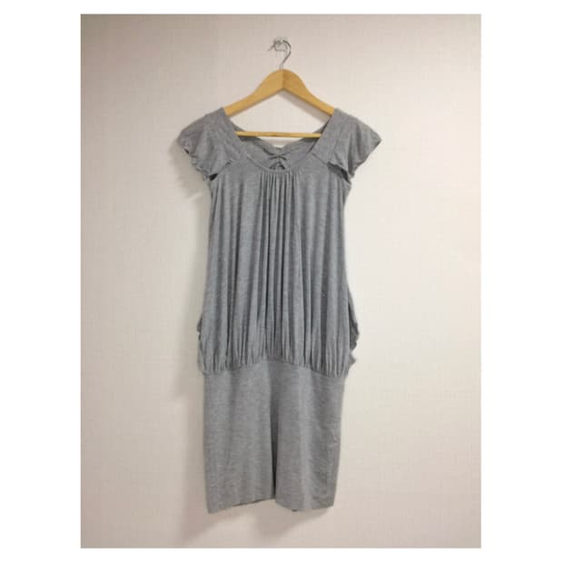 유니클로 x 더블스탠다드 클로징 그레이 튜닉 원피스