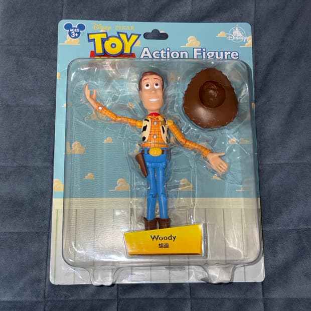 토이스토리 우디 액션 피규어 디즈니랜드